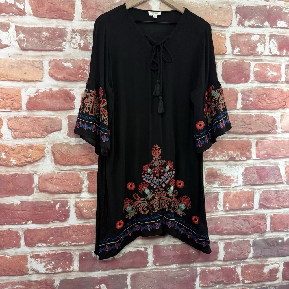 Umgee Dress Womens M Black Boho Floral Abstract Embroidered Crinkle Bell Sleeves - Picture 7 of 9